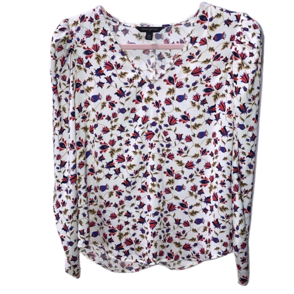 Banana Republic XS puff sleeve pullover vneck blouse EUC A20
